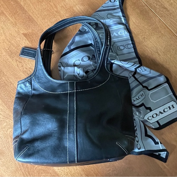 Coach Leather Legacy Ergo Hobo Satchel With Scarf #11285 - Picture 3 of 14